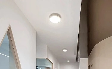 Emergency Bulkhead Light Vs Leseli la Tsoa la Letšoao: Phapano ke Efe?